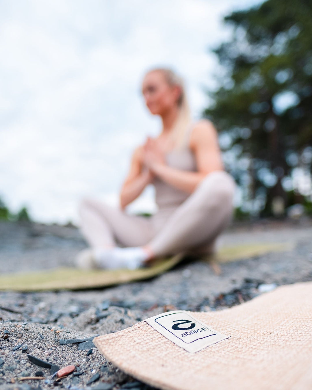 Miljøvennlige yogamatter i jute og naturgummi – bærekraftige valg